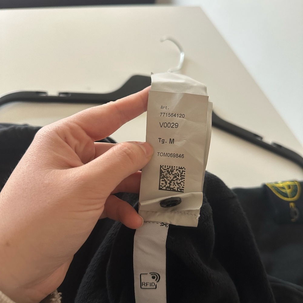 Stone Island Black Patch Logo Pullover Hoodie Kan… - image 7